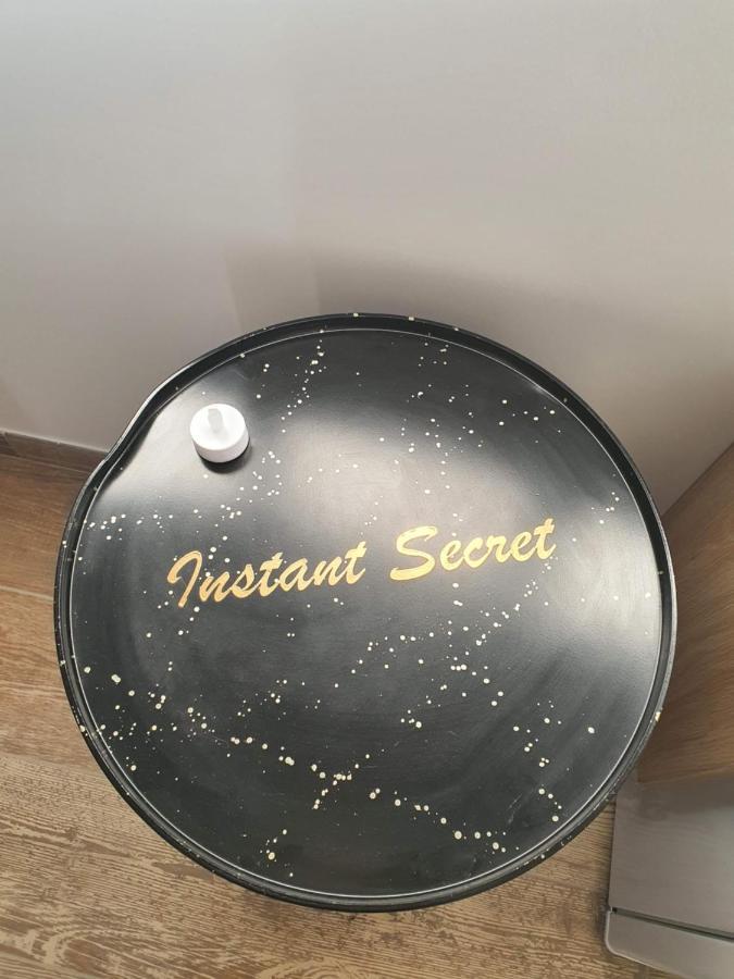 Instant Secret Bed & Breakfast Pourrieres Eksteriør bilde